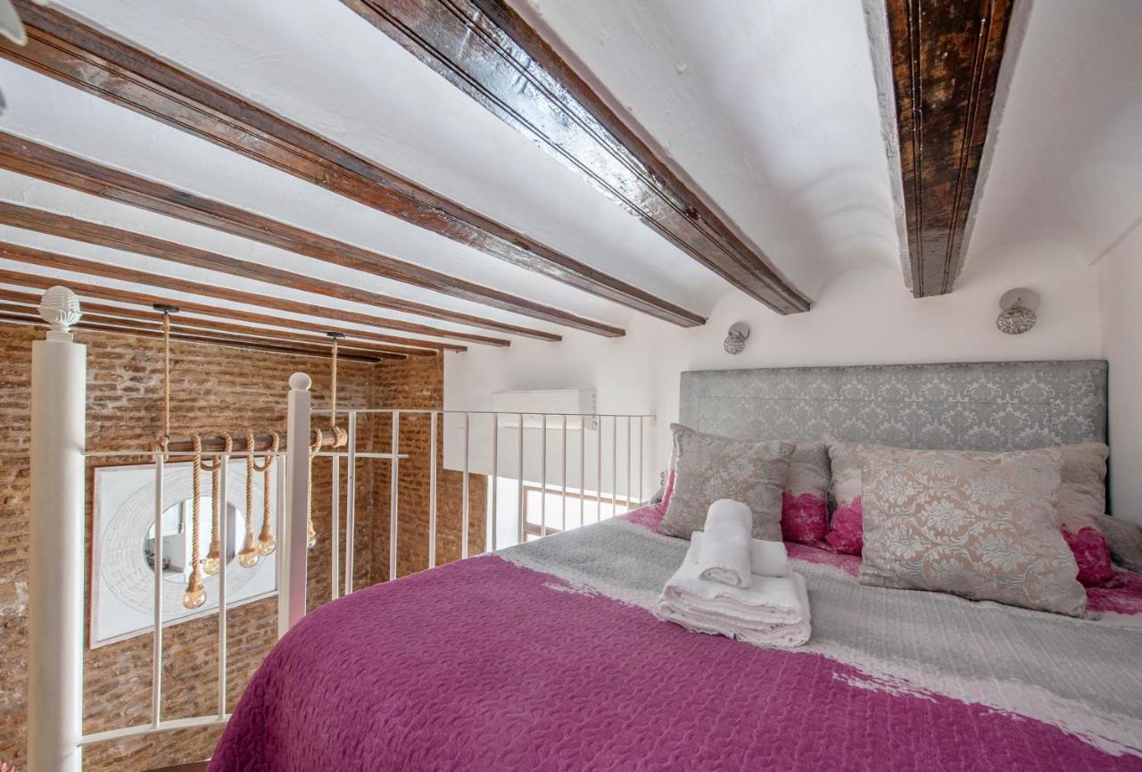 Santa Clara Chic Apartment Seville Luaran gambar